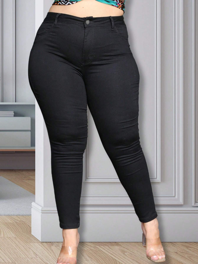 Plus size jeans with a high waist model lifts the butt with skinny lycra