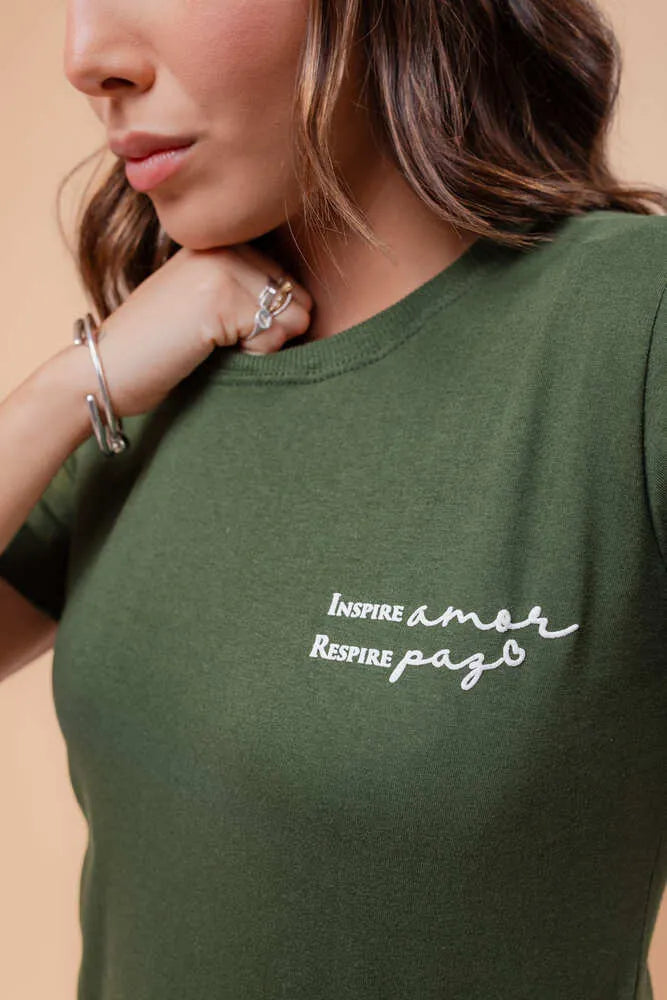 Camiseta - Inspirar amor (Alto Relieve) - Verde