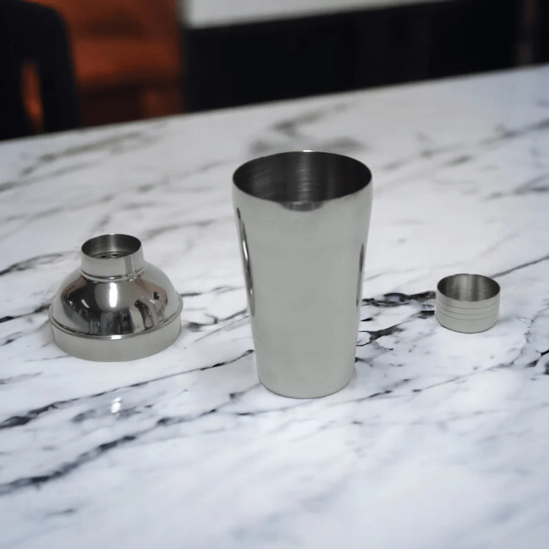 Stainless steel cocktail shaker - 500ml