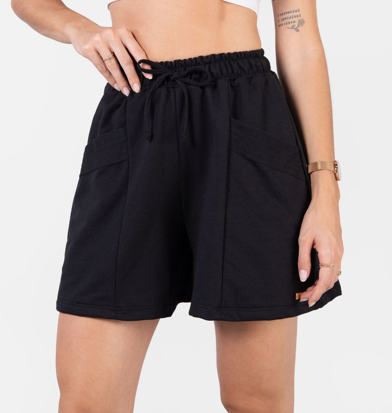 Evasê Shorts With Front Pocket