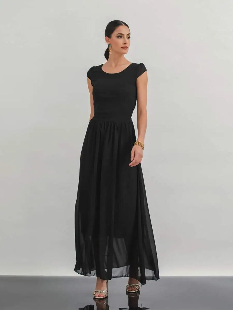 Plain Women's Long Dress - Casual, Elegant and Versatile Style, perfect for special occasions or a relaxed day 