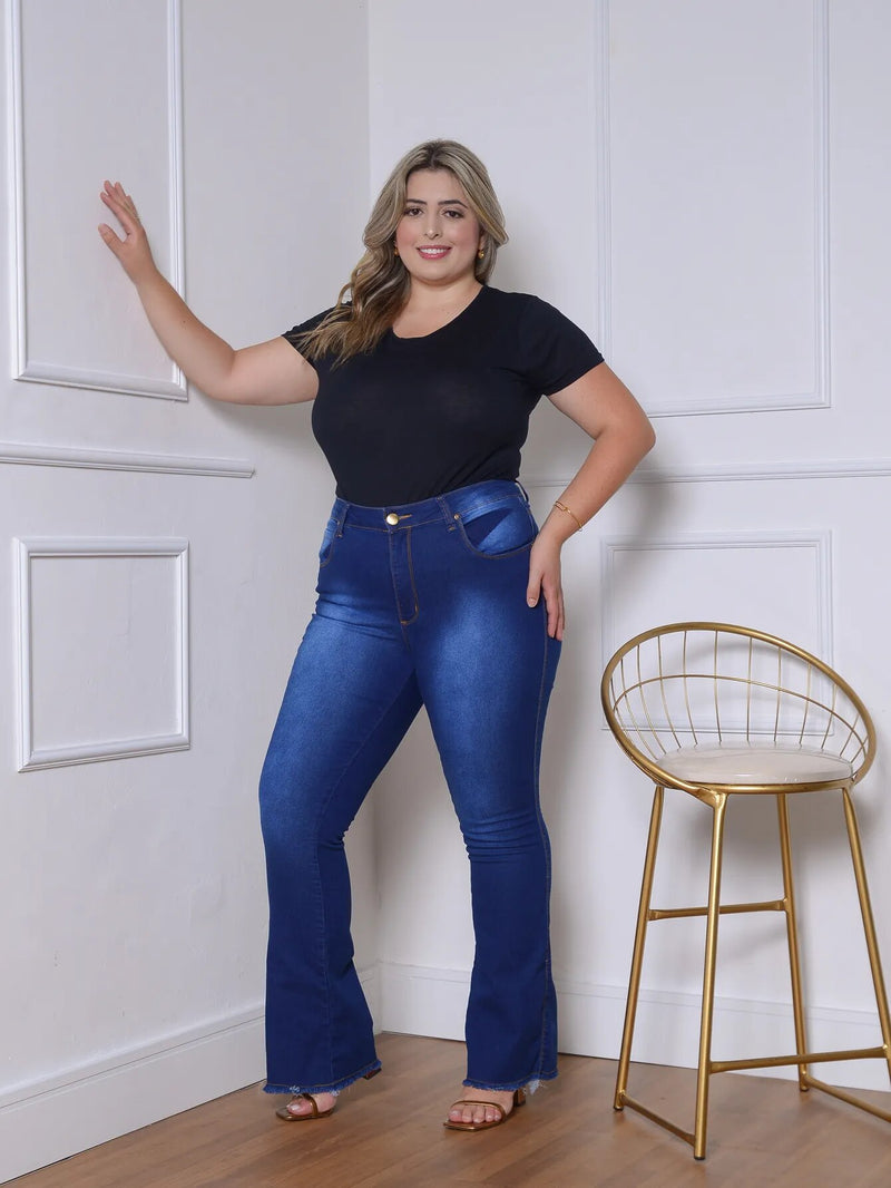 Calça Feminina Flare Jeans Simples - Blackhurst