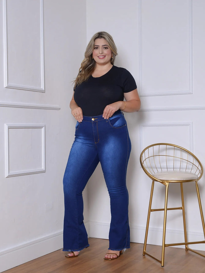 Calça Feminina Flare Jeans Simples - Blackhurst