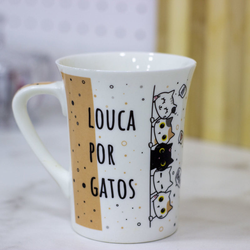 Caneca Louca por Gatos com Alça - 340ml - Blackhurst